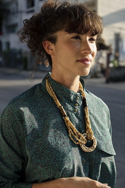 Как украсить свой образ очаровательными колье